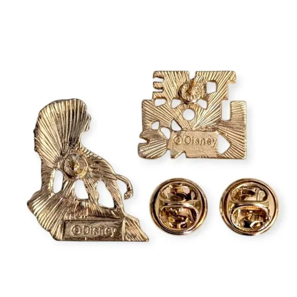 Lion King Disney Tiny Pins: Simba at Pride Rock with Logo